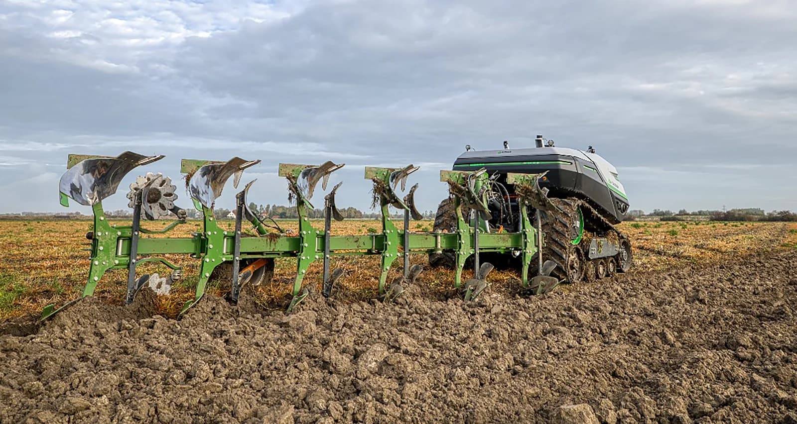 AgXeed AgBot T2 7 Series