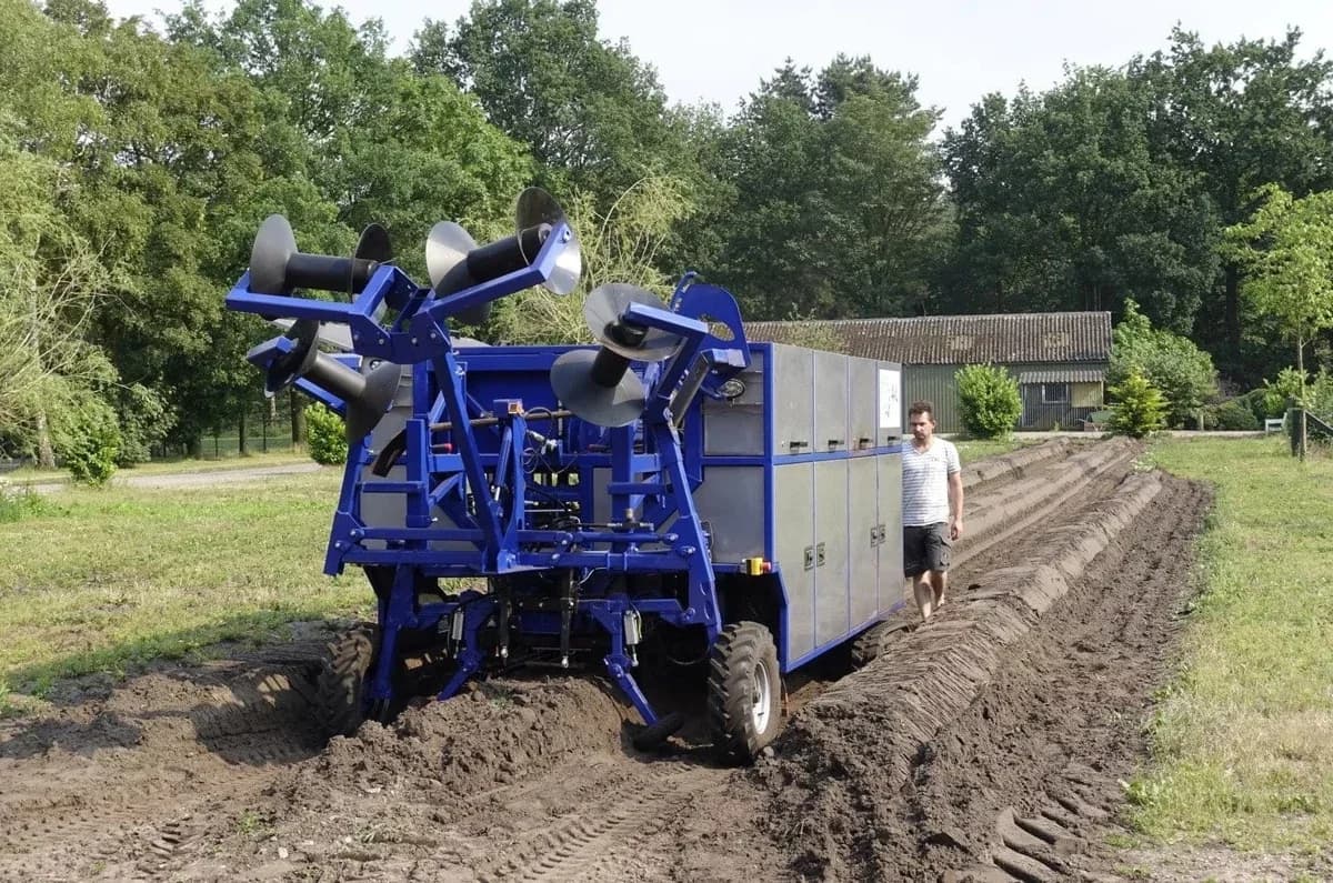AVL Motion Compact S9000