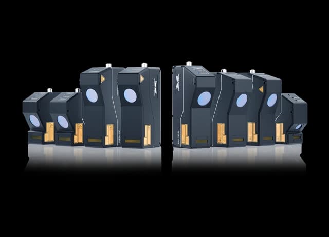 Mech-Mind Robotics Mech-Eye LNX-8300 — immagine rappresentativa della famiglia Mech-Eye LNX 3D Laser Profilers