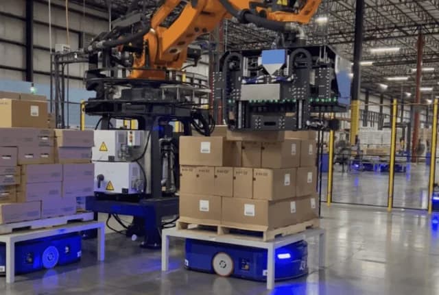 Prime Robotics Picking & Palletizing Arm
