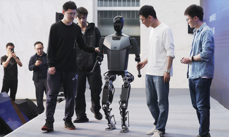 Beijing Humanoid Robot Innovation Center Tien Kung (Tiangong)