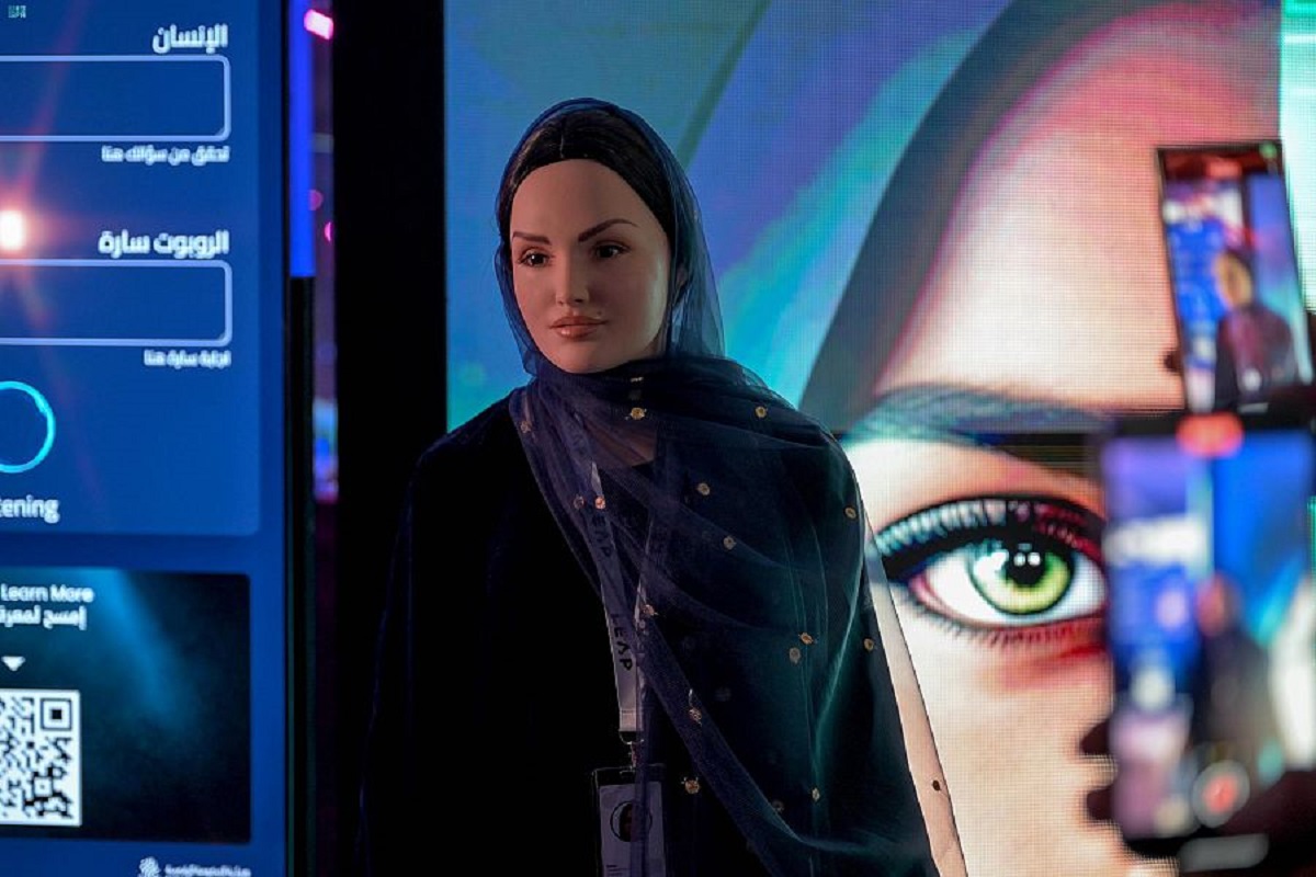 QSS AI & Robotics Sara